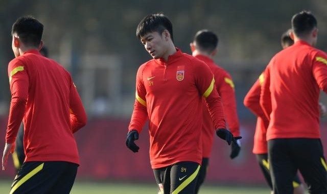 在线娱乐-对话赵宏略：入选国足对得起自己 第1任务熟悉队友