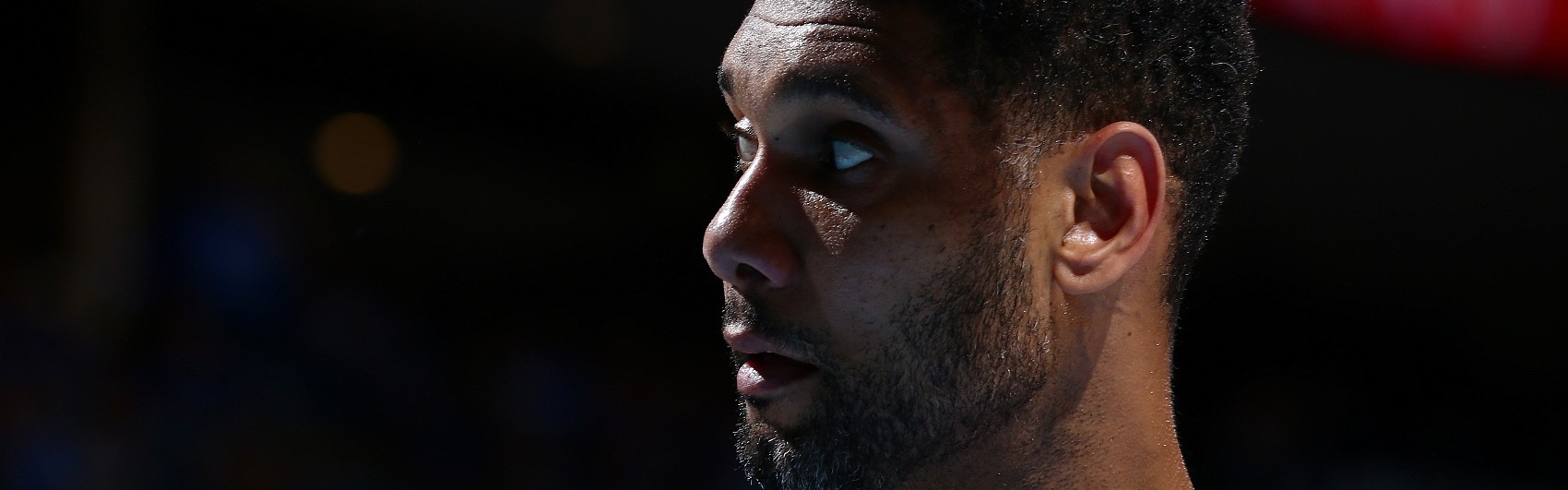 格里芬回忆NBA初体验：与邓肯首次对决 目睹赛前打板训练