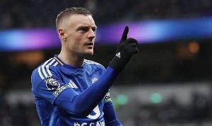 电子游戏-迪马：38岁瓦尔迪预计今天敲定加盟克雷莫纳，即将登陆意甲联赛