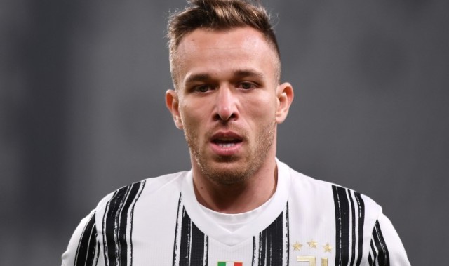 九游娱乐-尤文坚持阿图尔转会需换取格雷米奥年轻球员，拒绝免费放行