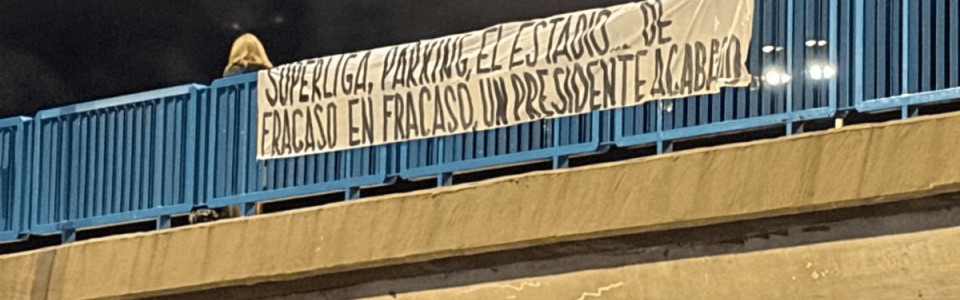九游官网-不满换帅+3天丢2冠！皇马球迷拉横幅要求老佛爷下台 将在主场狂嘘