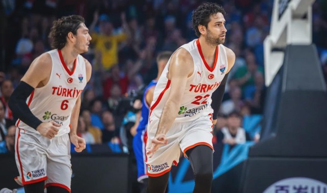 在线娱乐-状态也太差了吧！前76人强力投手欧锦赛至今仍没有找到手感？