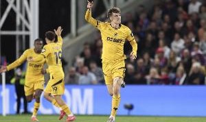 九游-记者：纽卡还想再买一个前锋，正在追求狼队的拉尔森